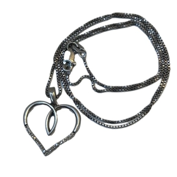 Genuine Diamonds Sterling Silver Italy Heart and 24 Necklace 18” - Picture 3 of 7